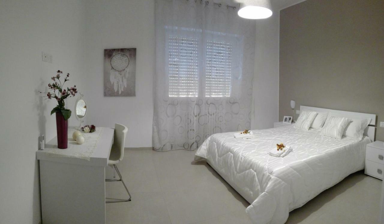 Xenia Apartment Matera Bagian luar foto
