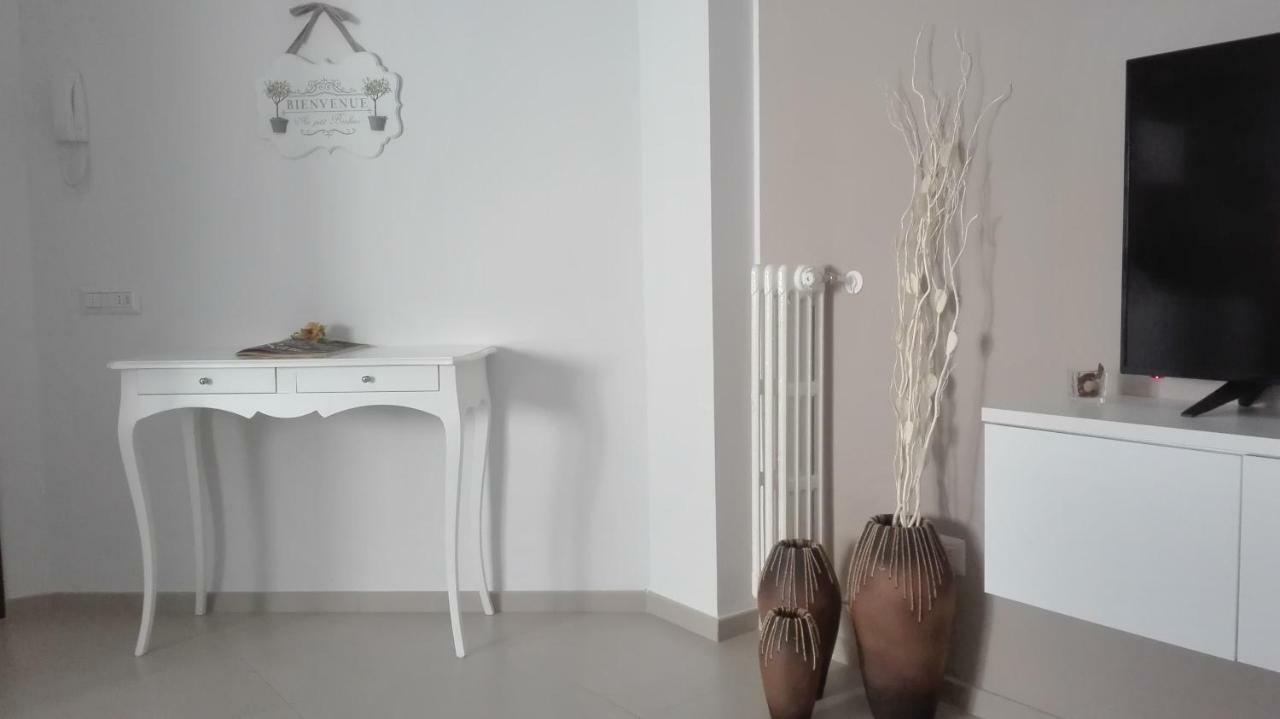 Xenia Apartment Matera Bagian luar foto